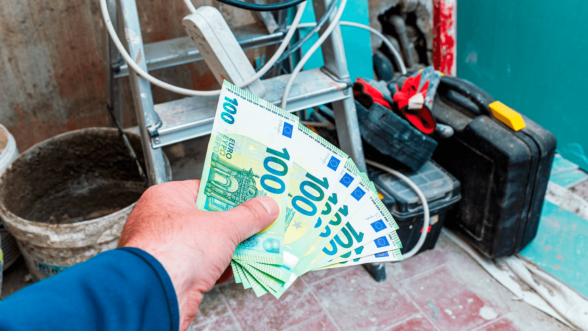 <p data-block-key="7izqb">Märkätilaremontissa kotitalousvähennykseen oikeuttava työ kannattaa erottaa selvästi materiaalikuluista ja muista kustannuksista.</p>