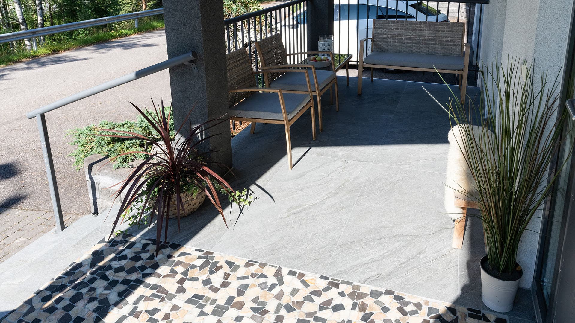 Työohje terassin laatoitukseen