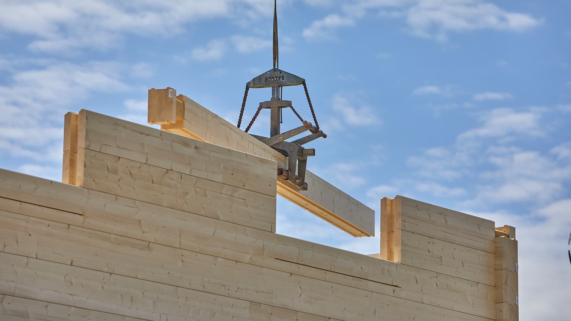 Talopaketin ostajan opas: Toimittajan valinta ja riskien välttäminen