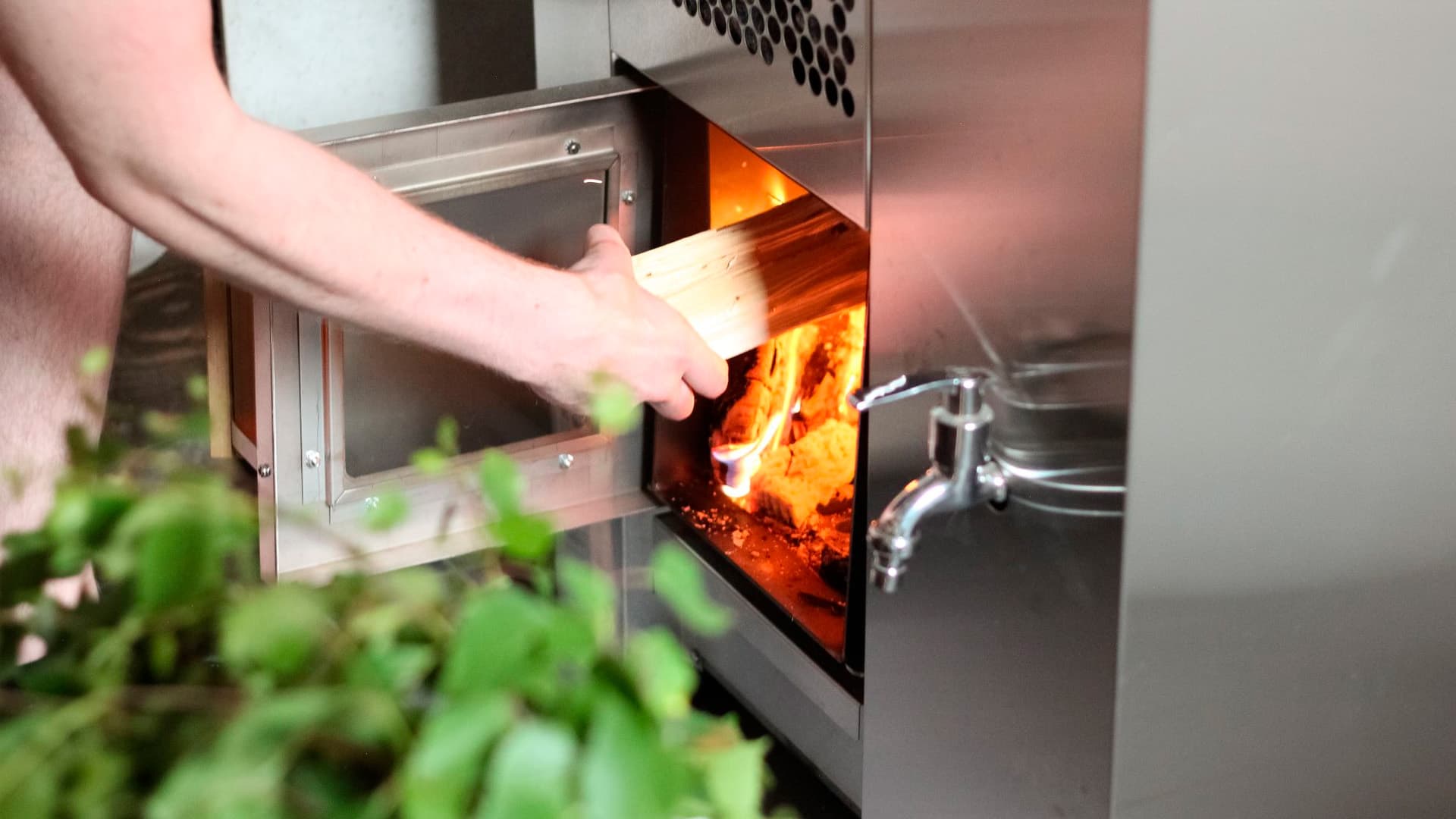 Parhaat kiuasratkaisut mökkisaunaan: Mikä kiuas sopii juuri sinun saunasi tarpeisiin?