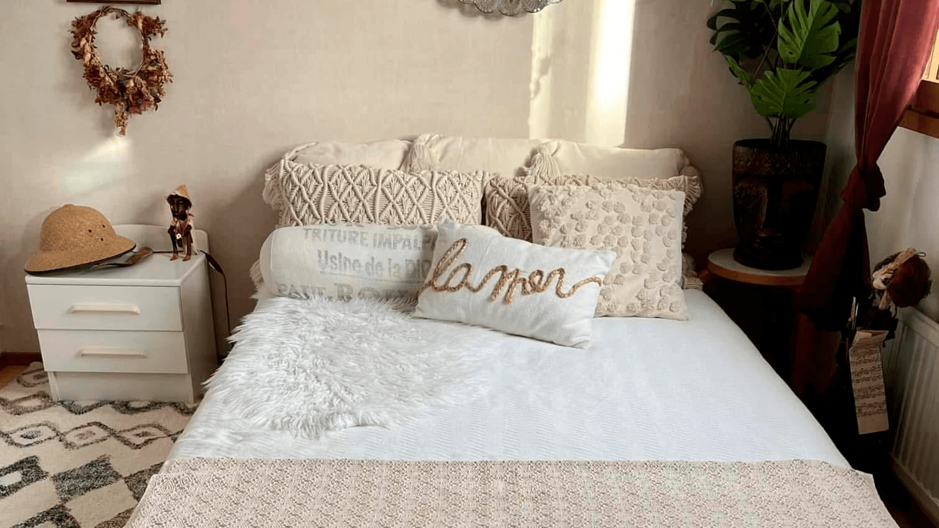 pinalopo-INKKUKUVA-hurmaavin huone kilpailu makuuhuone 1920x1080