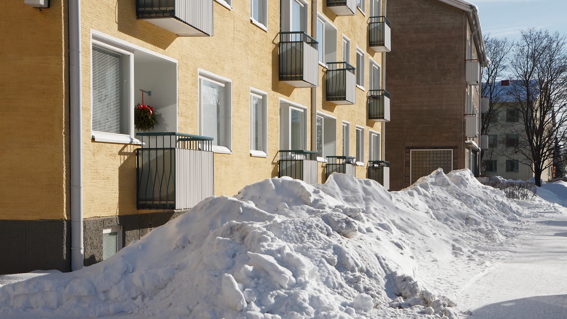 Rakennuksen omistajan eli taloyhtiön velvollisuudet