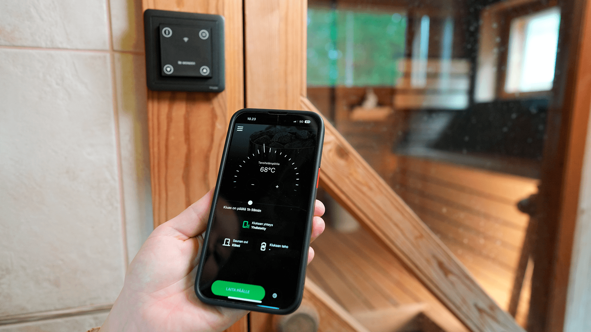 <p data-block-key="l7tg9">Kiukaan etäohjaus auttaa ajoittamaan lämmityksen oikein ja vähentää turhaa energiankulutusta. Samalla on helppo seurata käyttöä ja huollon tarvetta. (Mondex Oy)</p>